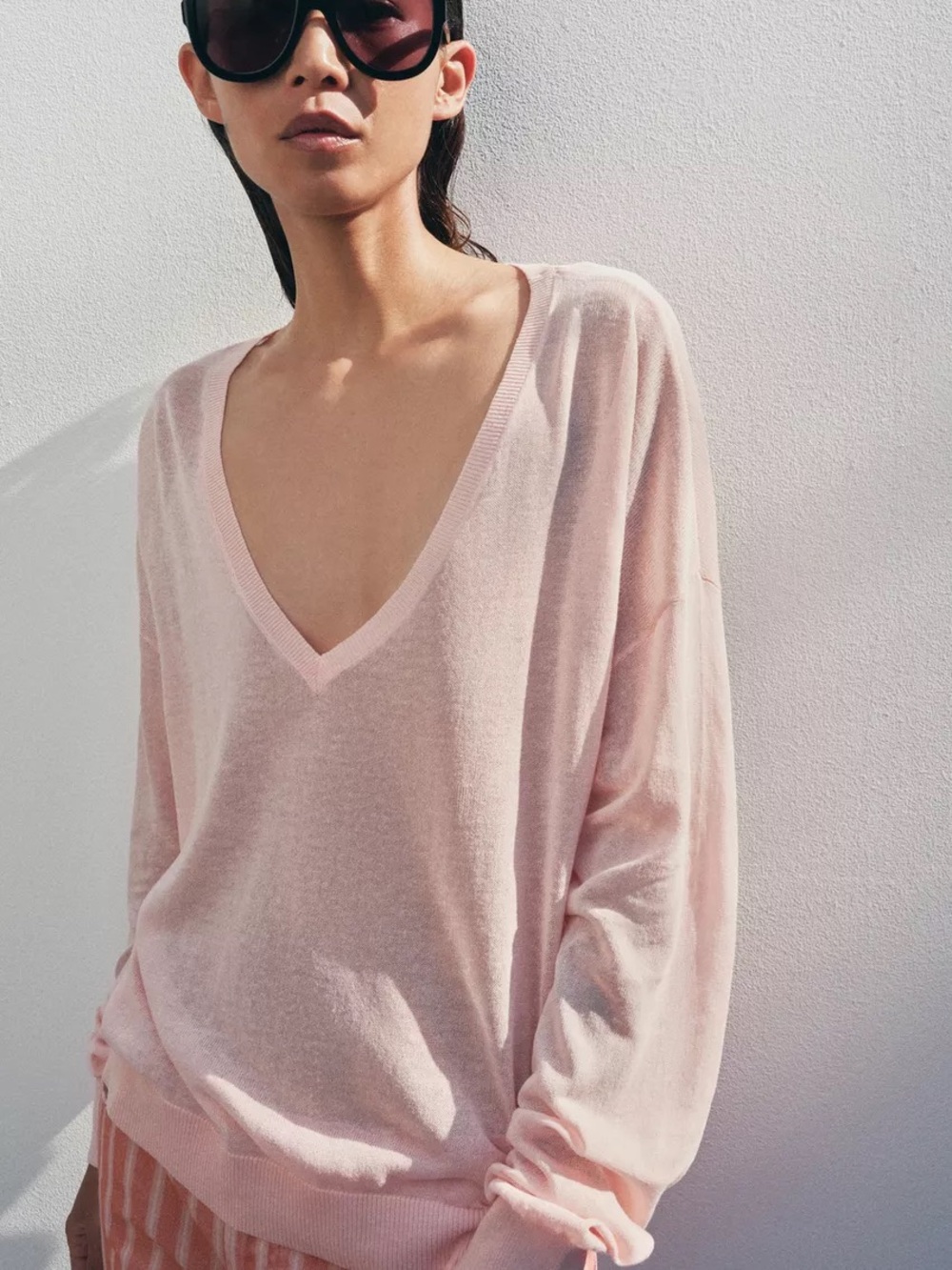 Zara Fine Knit V Neck Jumper | Large | Pastel Pink